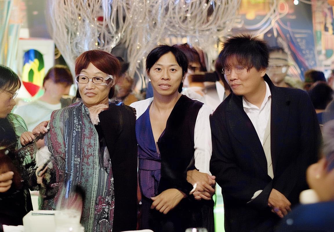 利兹联选帅关键分析：奥尼尔战术风格、波斯特科格鲁战术与罗杰斯控球进攻的足球哲学与建队方向